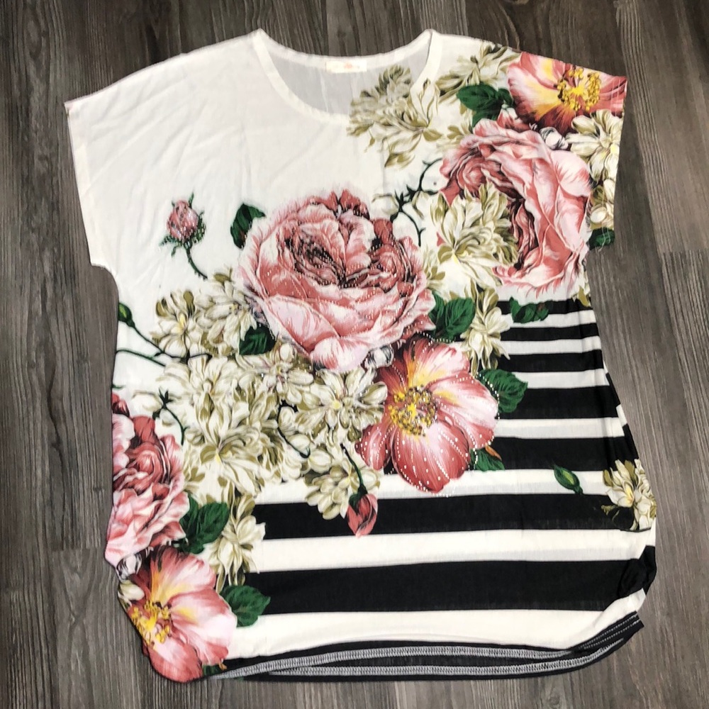 NWOT Boom Boom Striped Short Sleeve Top